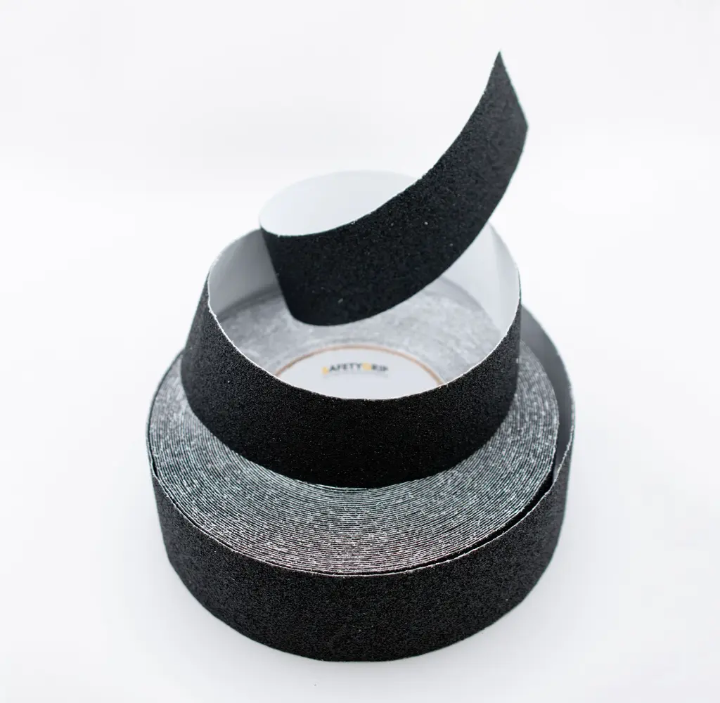 CINTA NEG 2 ANTIDERRA (3).webp